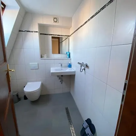 Casa de hóspedes Zimmervermietung Abir *