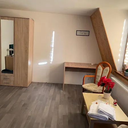 게스트하우스 Zimmervermietung Abir