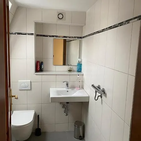 Zimmervermietung Abir Дрезден