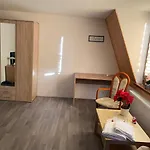 Guest house Zimmervermietung Abir